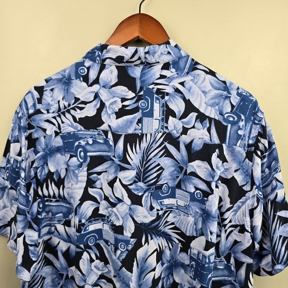 PANAMA JACK Short Sleeve Button-up Shirt Floral/Cars Print Blue Mens Sz L - Picture 8 of 12
